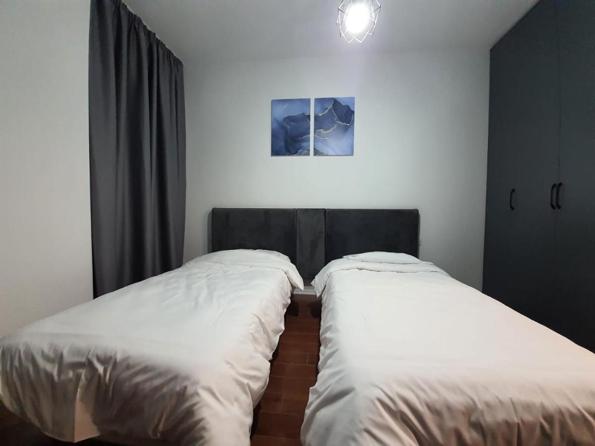 Modern Apartment Korca 3 Εξωτερικό φωτογραφία
