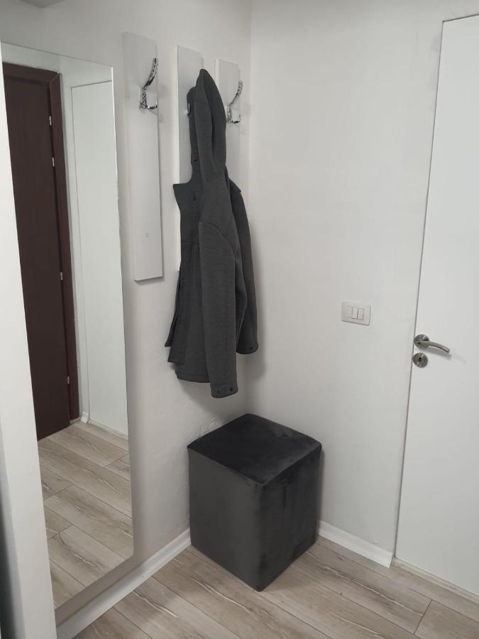Modern Apartment Korca 3 Εξωτερικό φωτογραφία